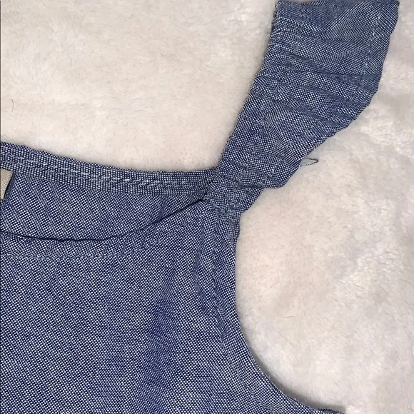 Lucky Brand Chambray Swing Top 4T Ruffle Straps EUC Embroidered Floral Design - Picture 4 of 10